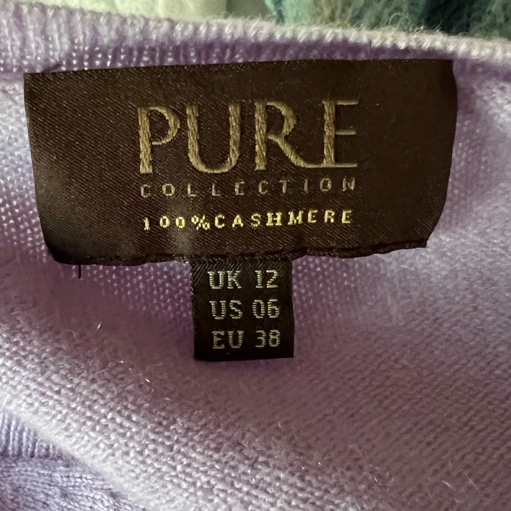 Pure Collection 100 % Cashmere Lilac V Neck Sweater - Picture 7 of 10